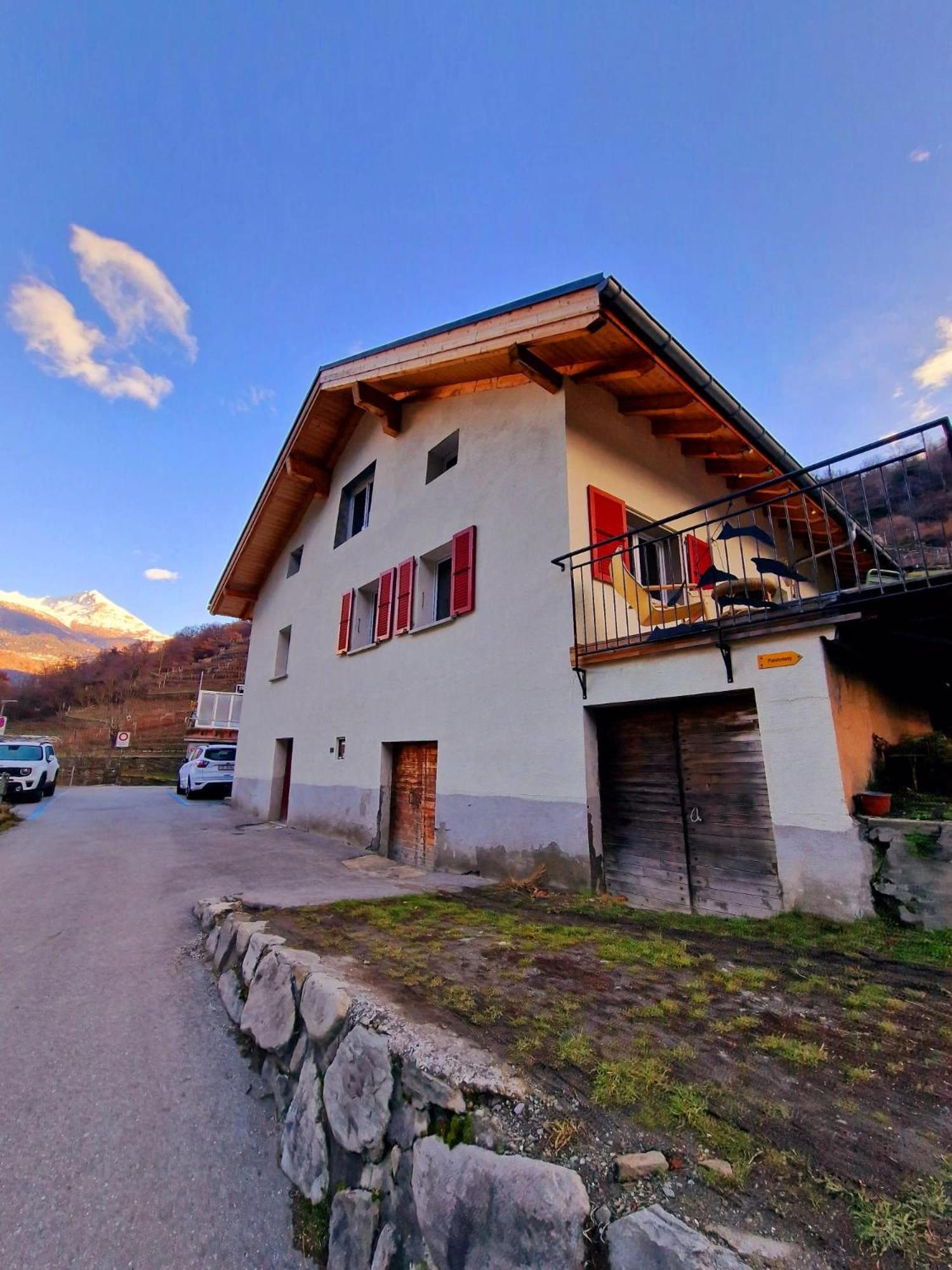 Kunstplanet Im Herzen Der Alpen Am Planetenweg Visp Exterior foto